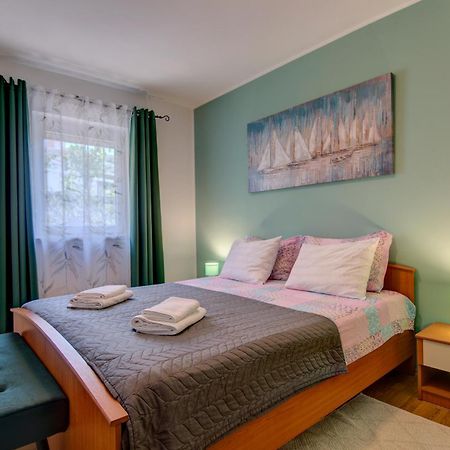 Apartments Babic Fažana Екстериор снимка
