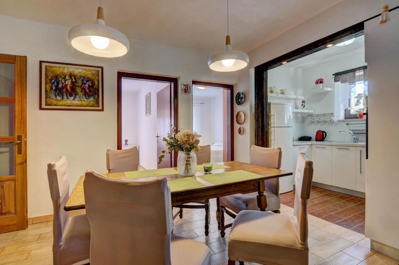 Apartments Babic Fažana Екстериор снимка