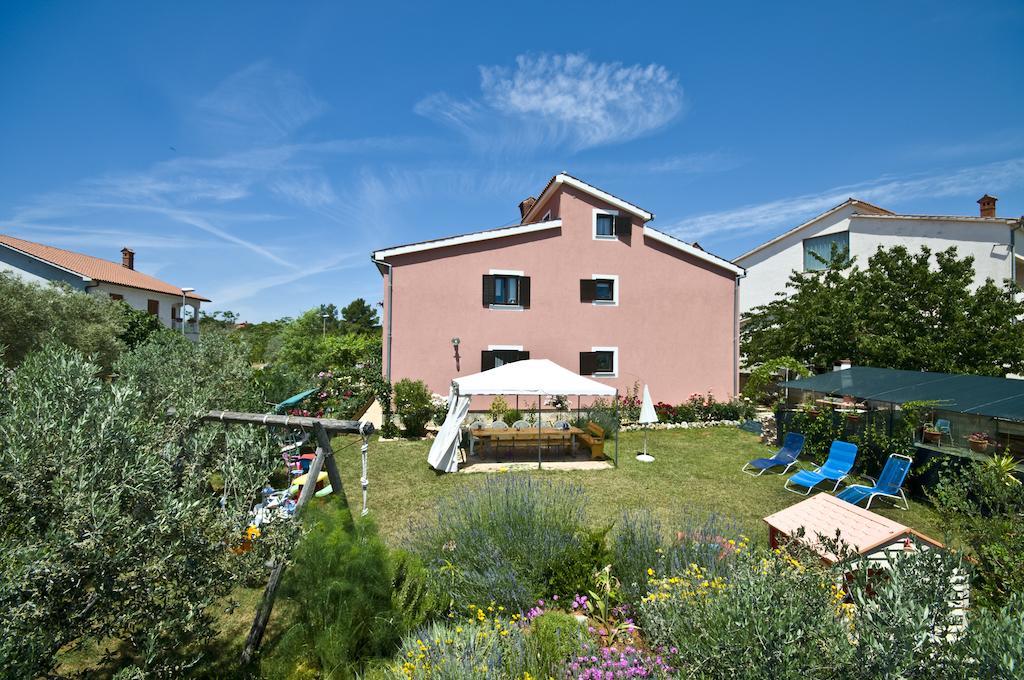 Apartments Babic Fažana Екстериор снимка